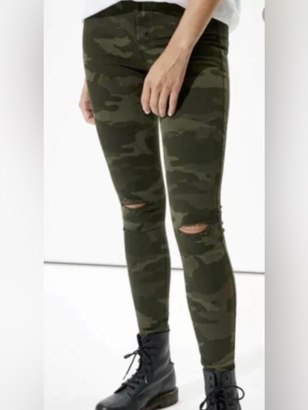 Green Camo Jeggings Curvy Hi Rise stretchy distressed edgy y2k jeans